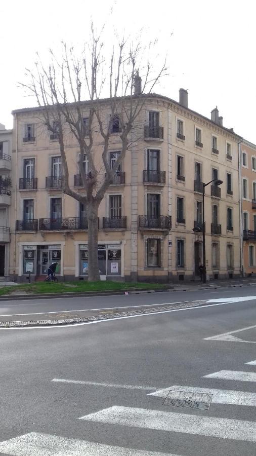 Apartamento Un petit coin de Bastide Carcasona Exterior foto
